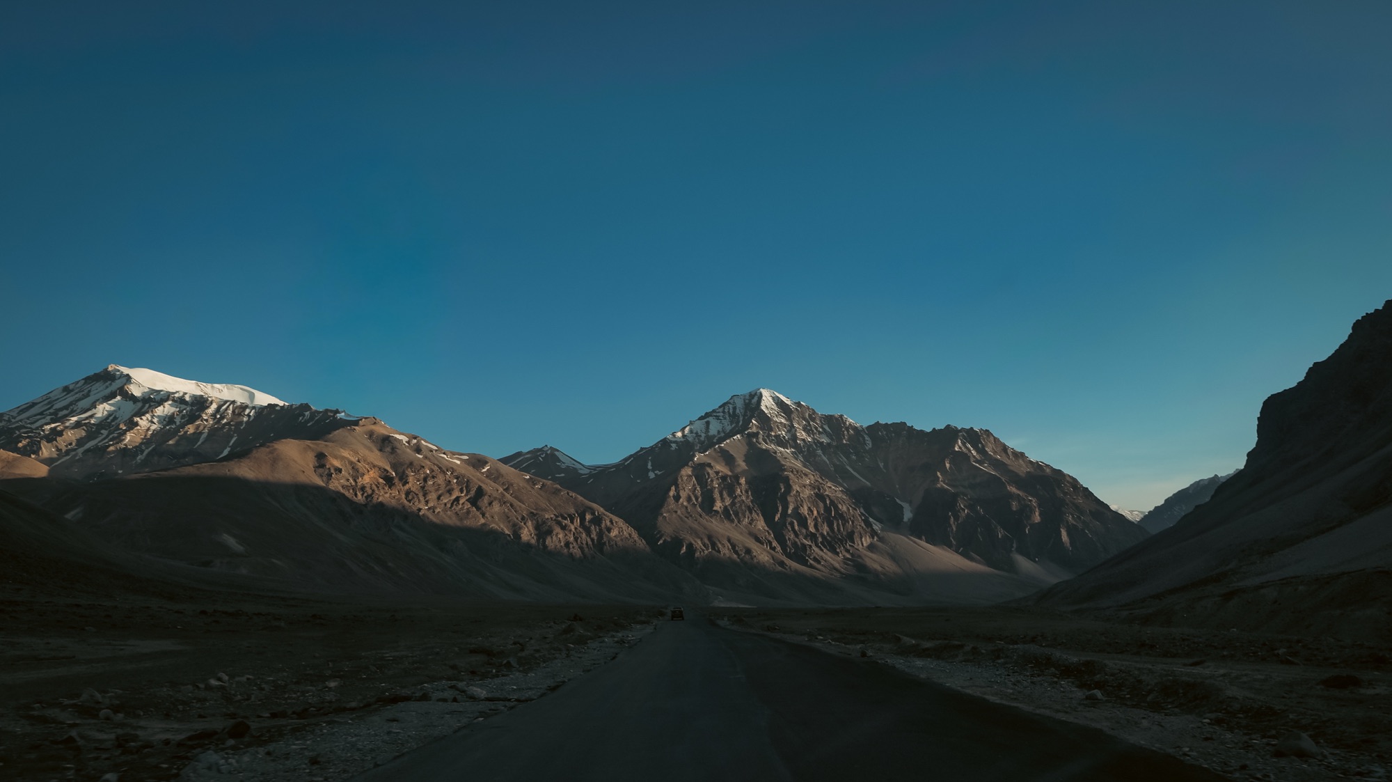 Sarchu to Baralacha Road on Manali Leh Highway सरचू